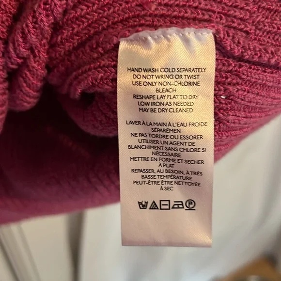 Women's Knit Top in Deep Pink - Picture 5 of 6